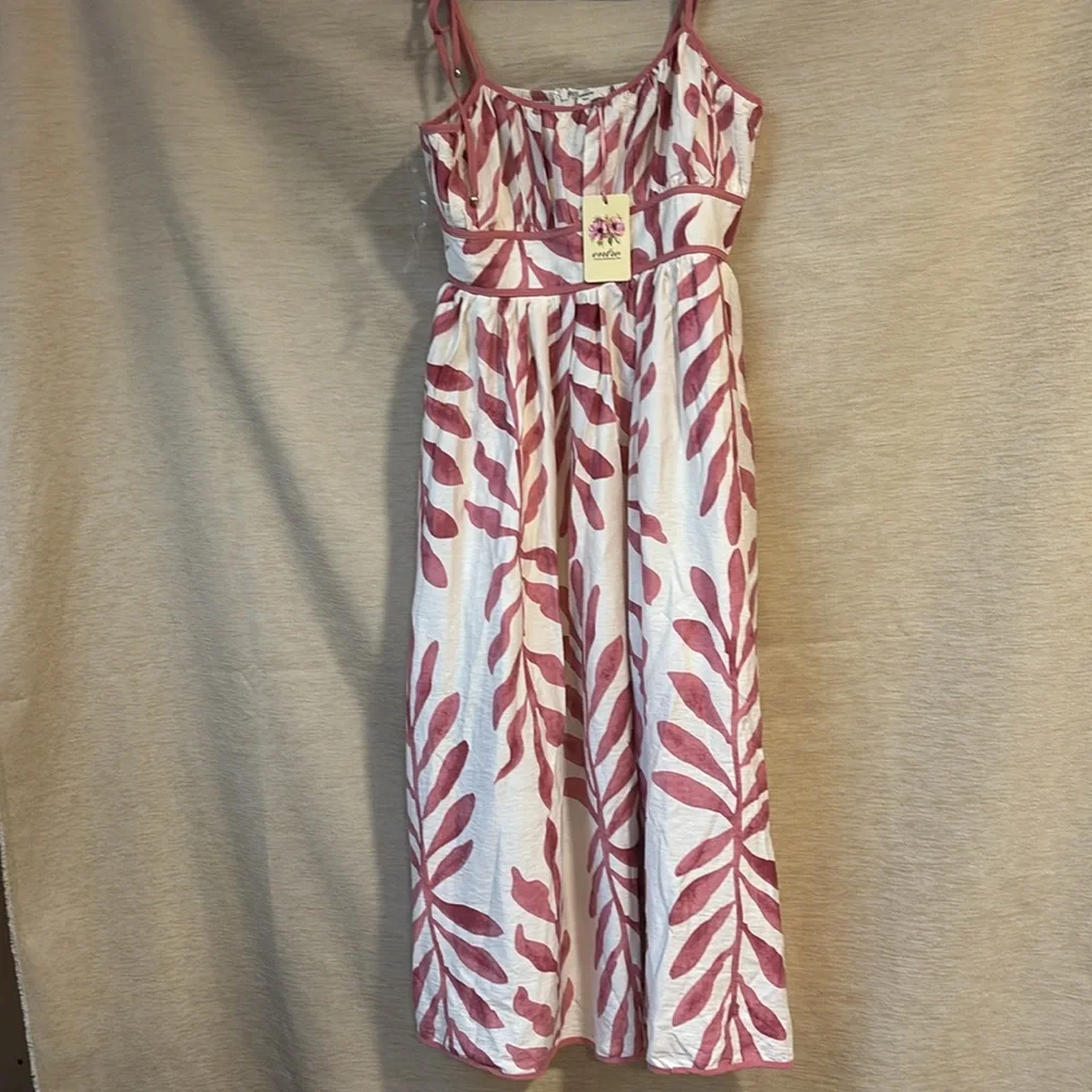 Entro  Tropical‎  Inspired  Print Dress - Picture 3 of 14